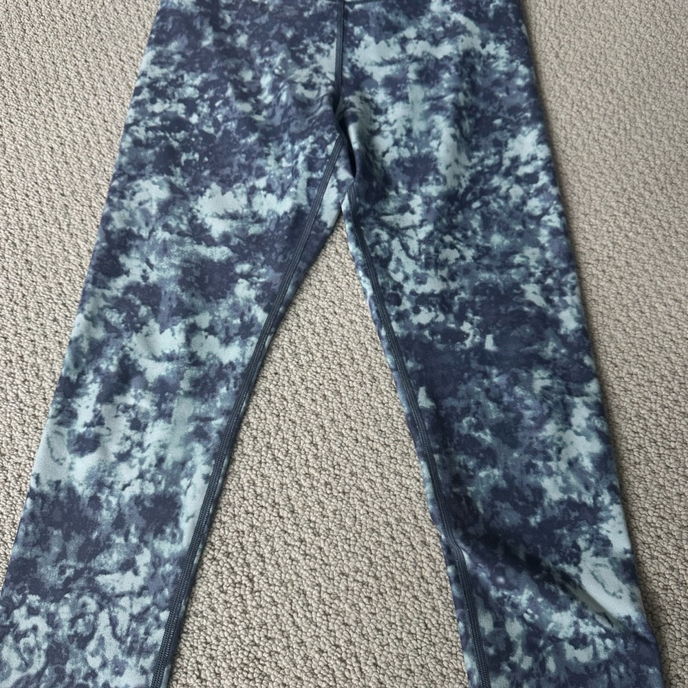 Fila ankle length active leggings size medium
